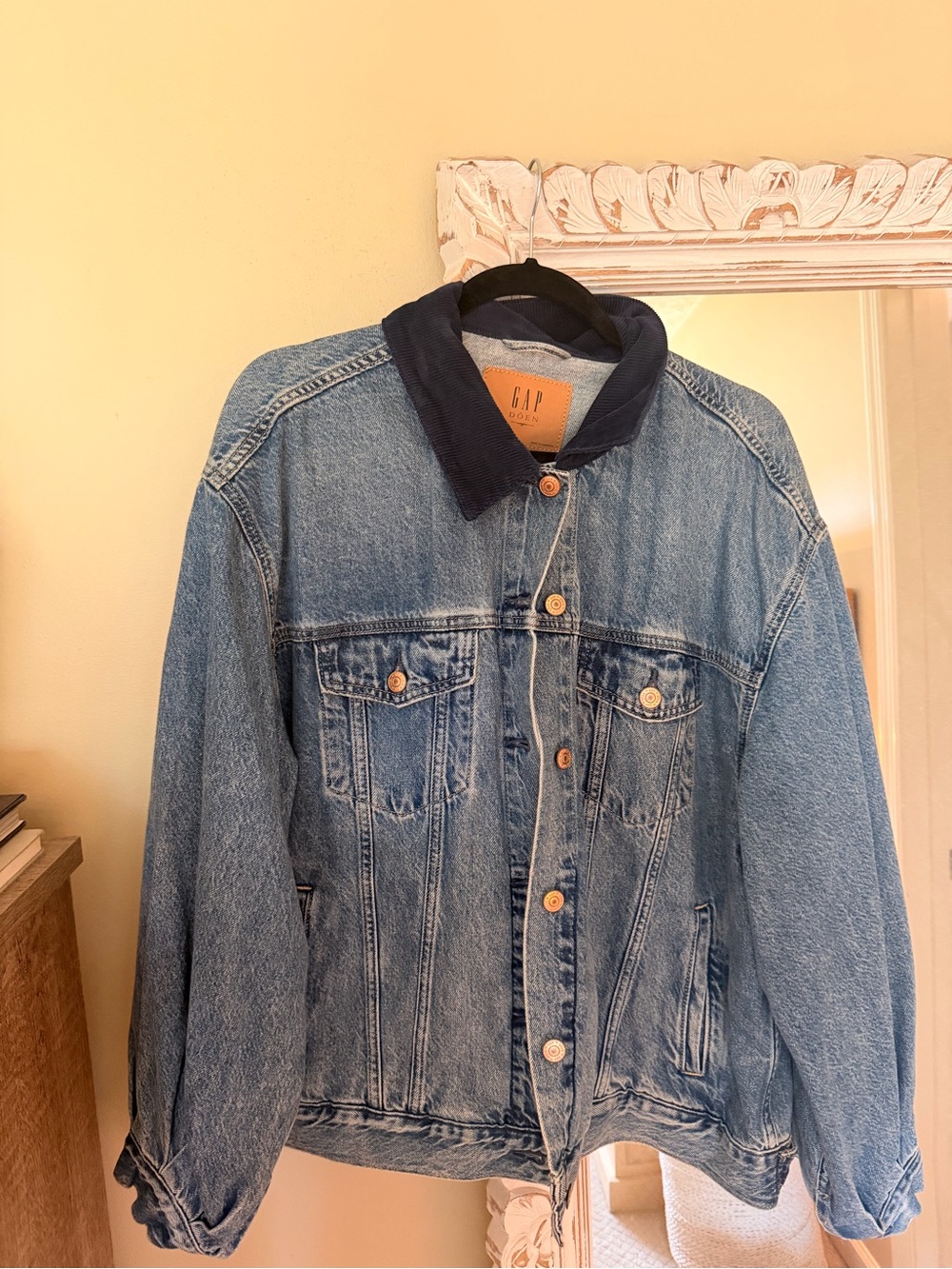 GAP Doen Denim Jacket - Picture 2 of 8